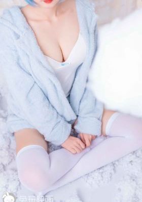 午夜激情视频蜜桃臀_在线观看完整视频大全